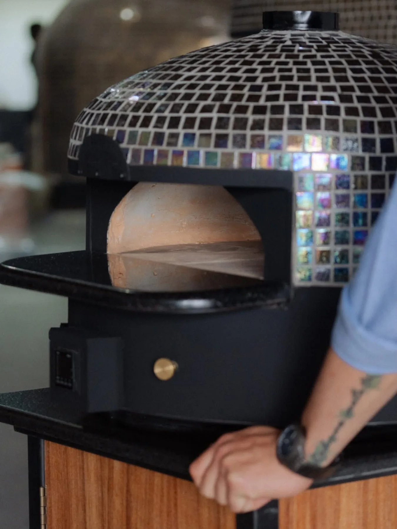 Horno compacto Partenope sobre mueble